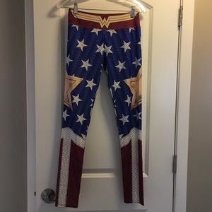 Wonder Woman leggings